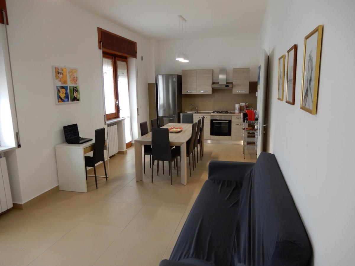Caserta Royale Apartment מראה חיצוני תמונה