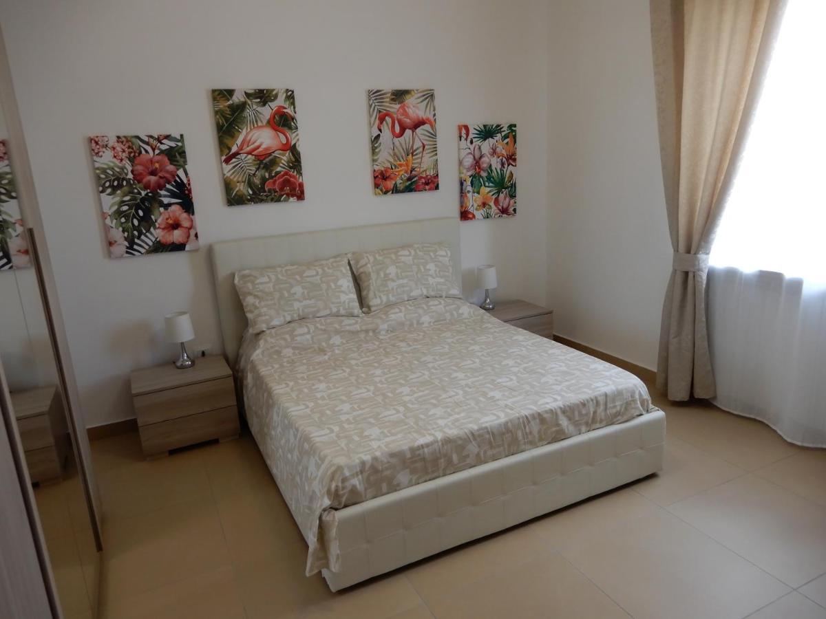 Caserta Royale Apartment מראה חיצוני תמונה