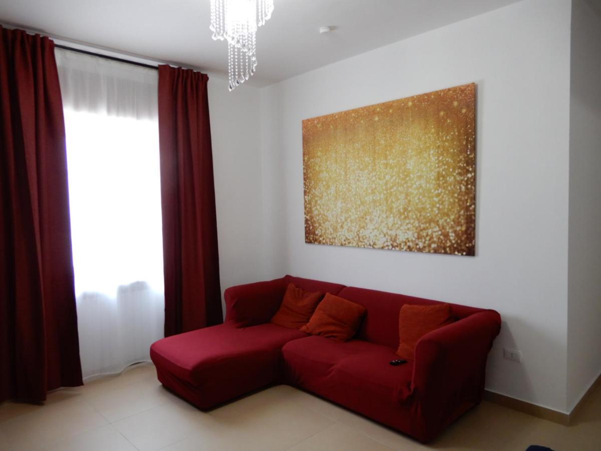 Caserta Royale Apartment מראה חיצוני תמונה