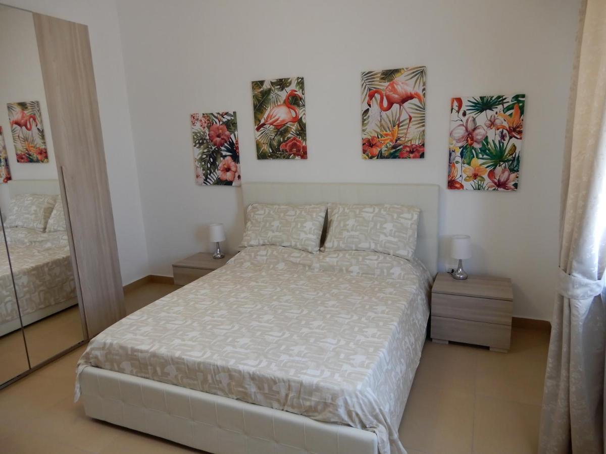 Caserta Royale Apartment מראה חיצוני תמונה