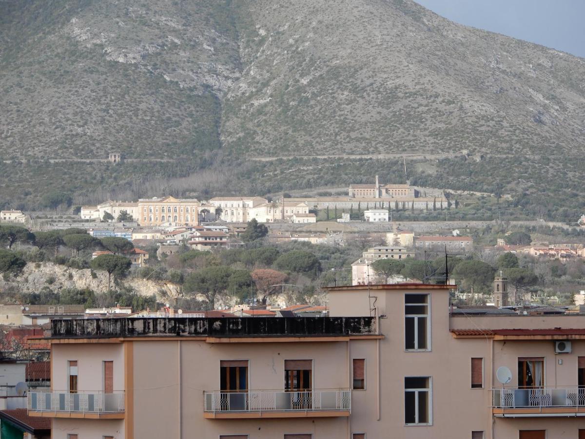 Caserta Royale Apartment מראה חיצוני תמונה