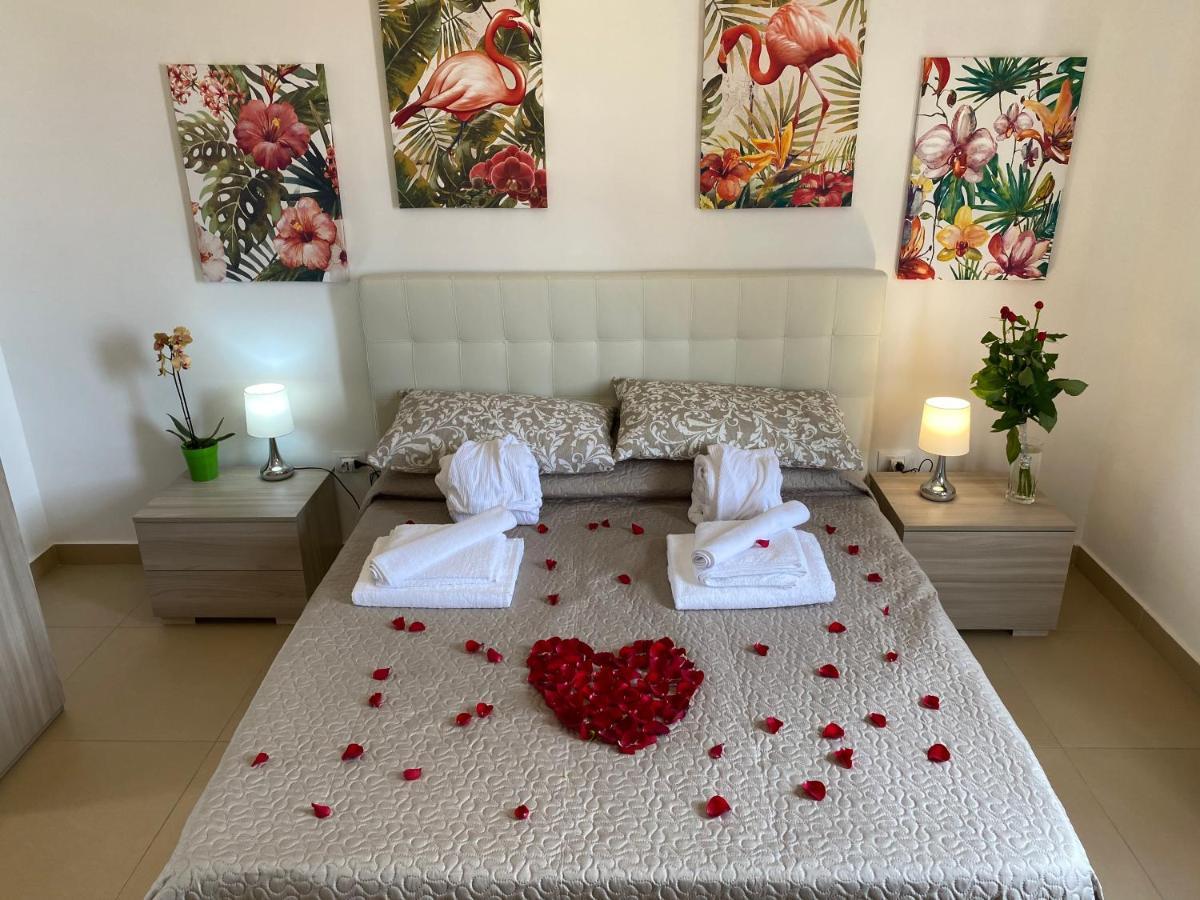 Caserta Royale Apartment מראה חיצוני תמונה